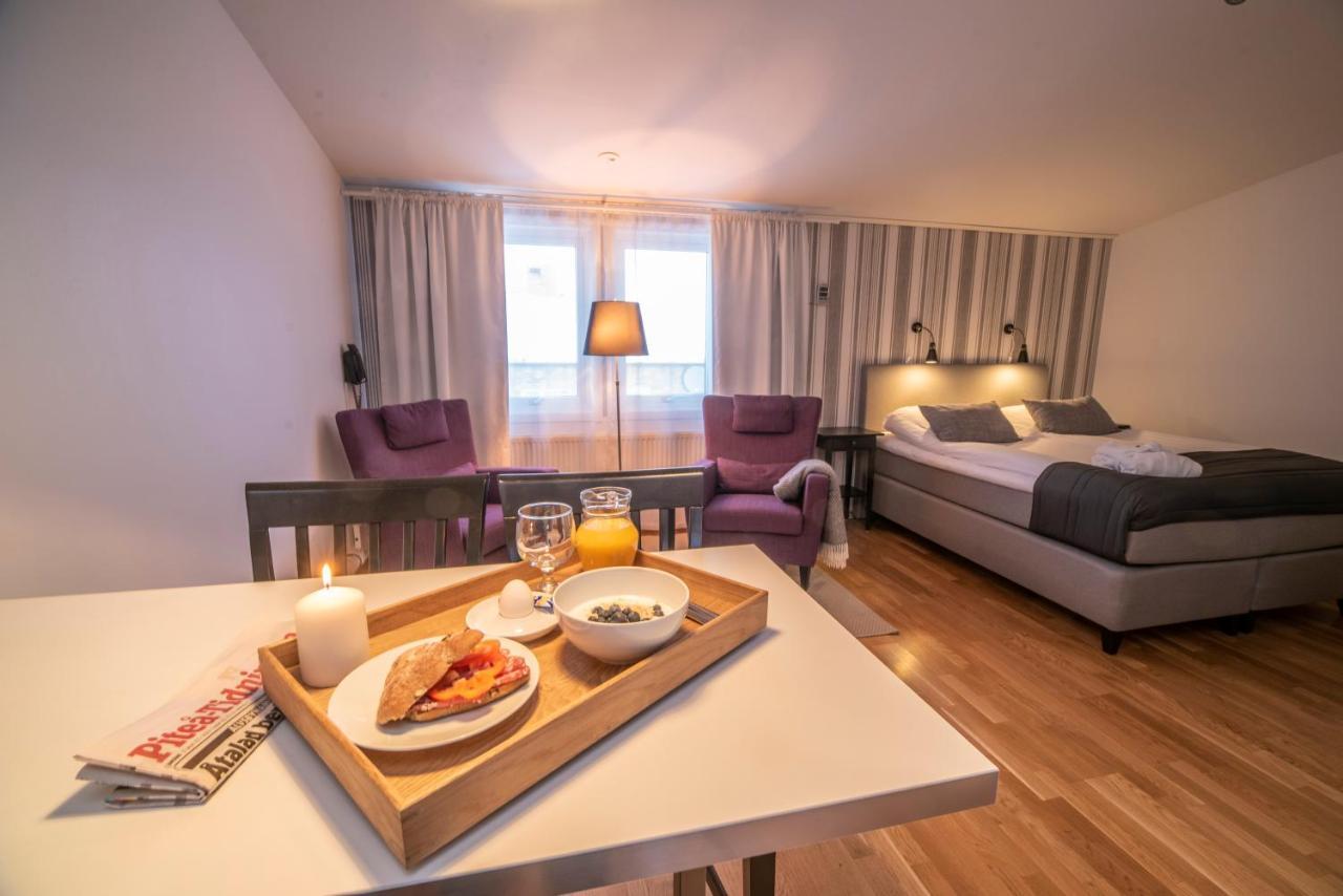 Simloc Hotel Drottninggatan อาร์เยพล็อก ภายนอก รูปภาพ