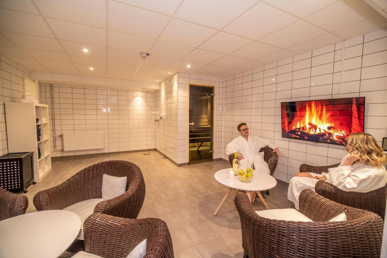 Simloc Hotel Drottninggatan อาร์เยพล็อก ภายนอก รูปภาพ